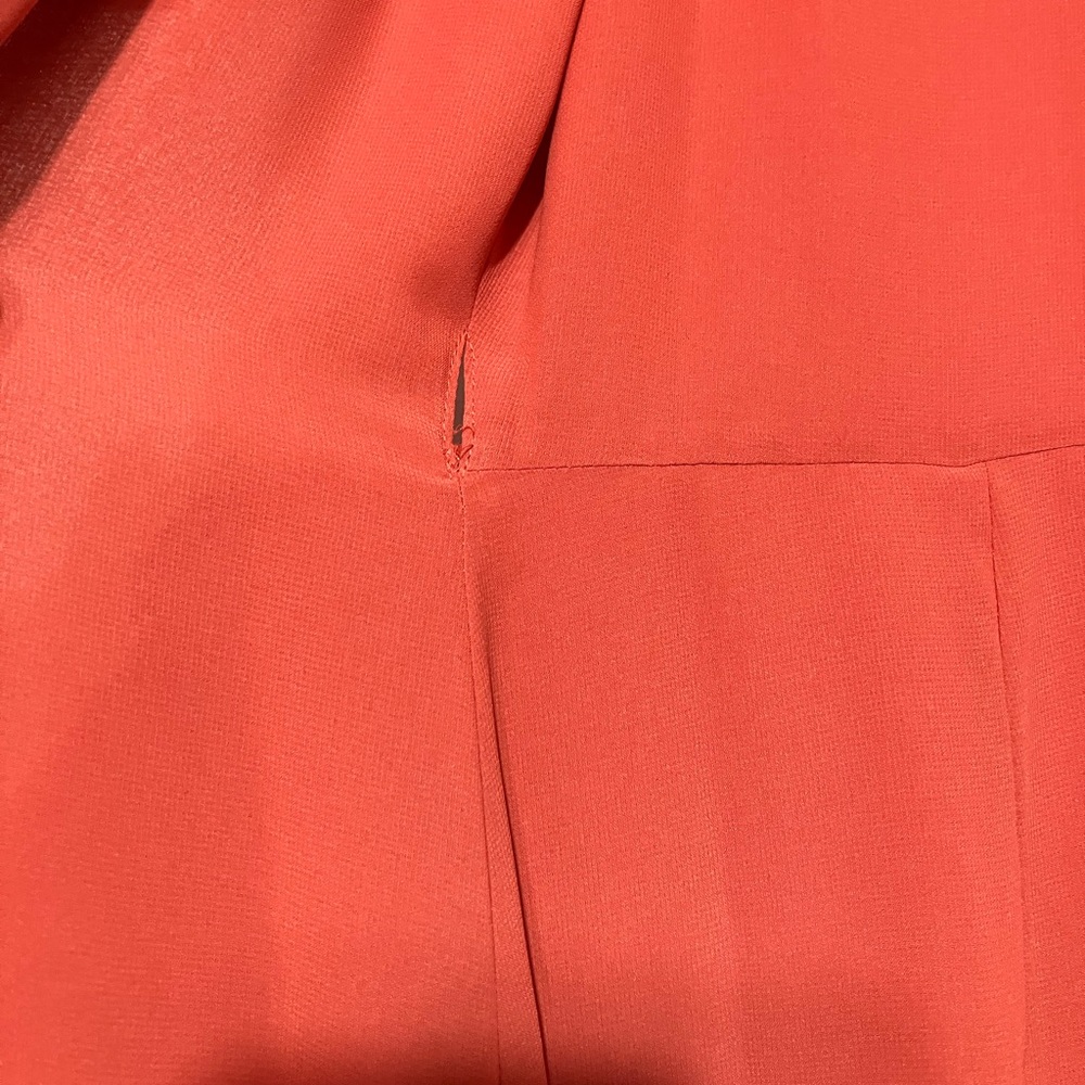 NWT DVF Red Maxi Wrap Around & Tie in Front - size Small - Picture 5 of 7